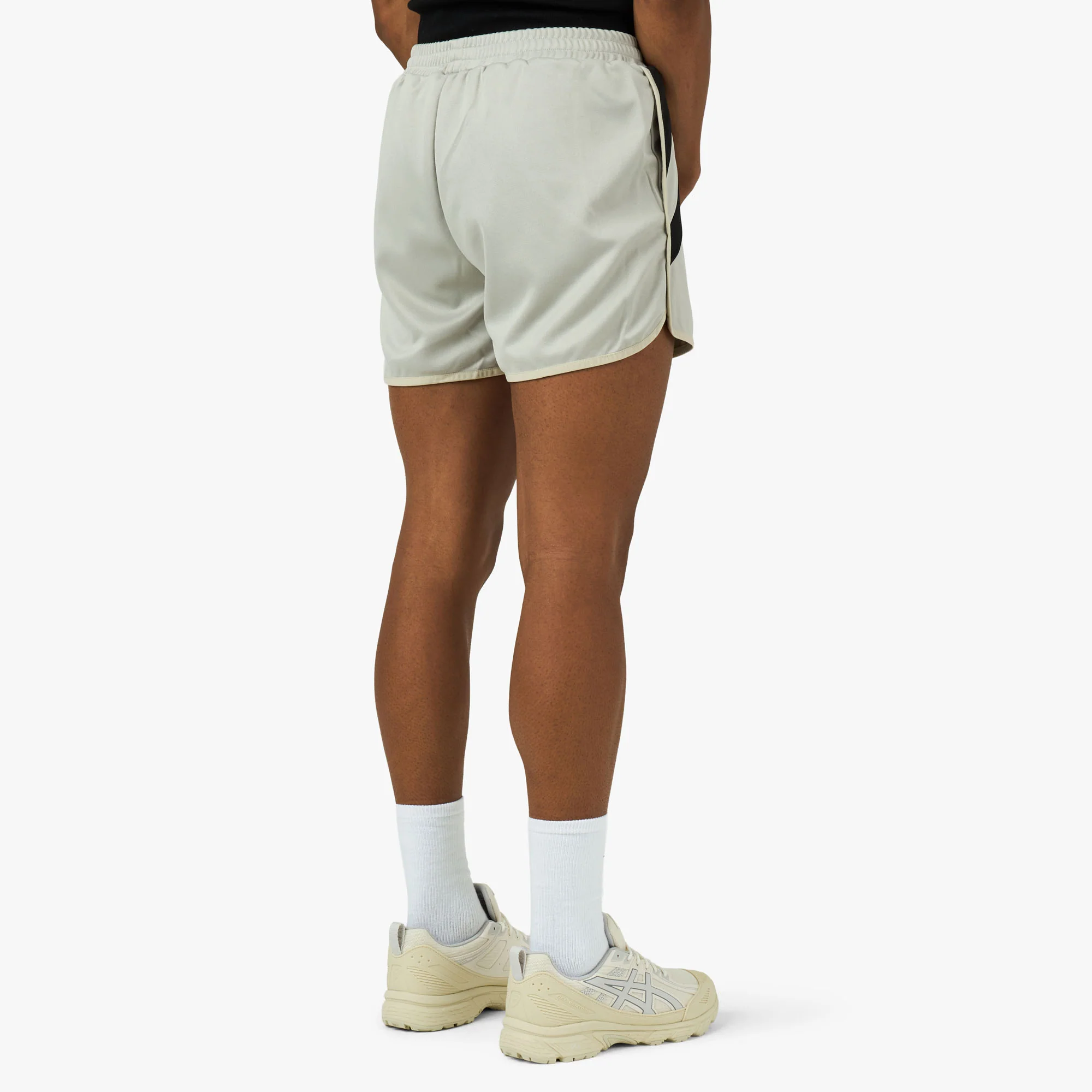4YE Sprint Short Grey / Black - Image 3