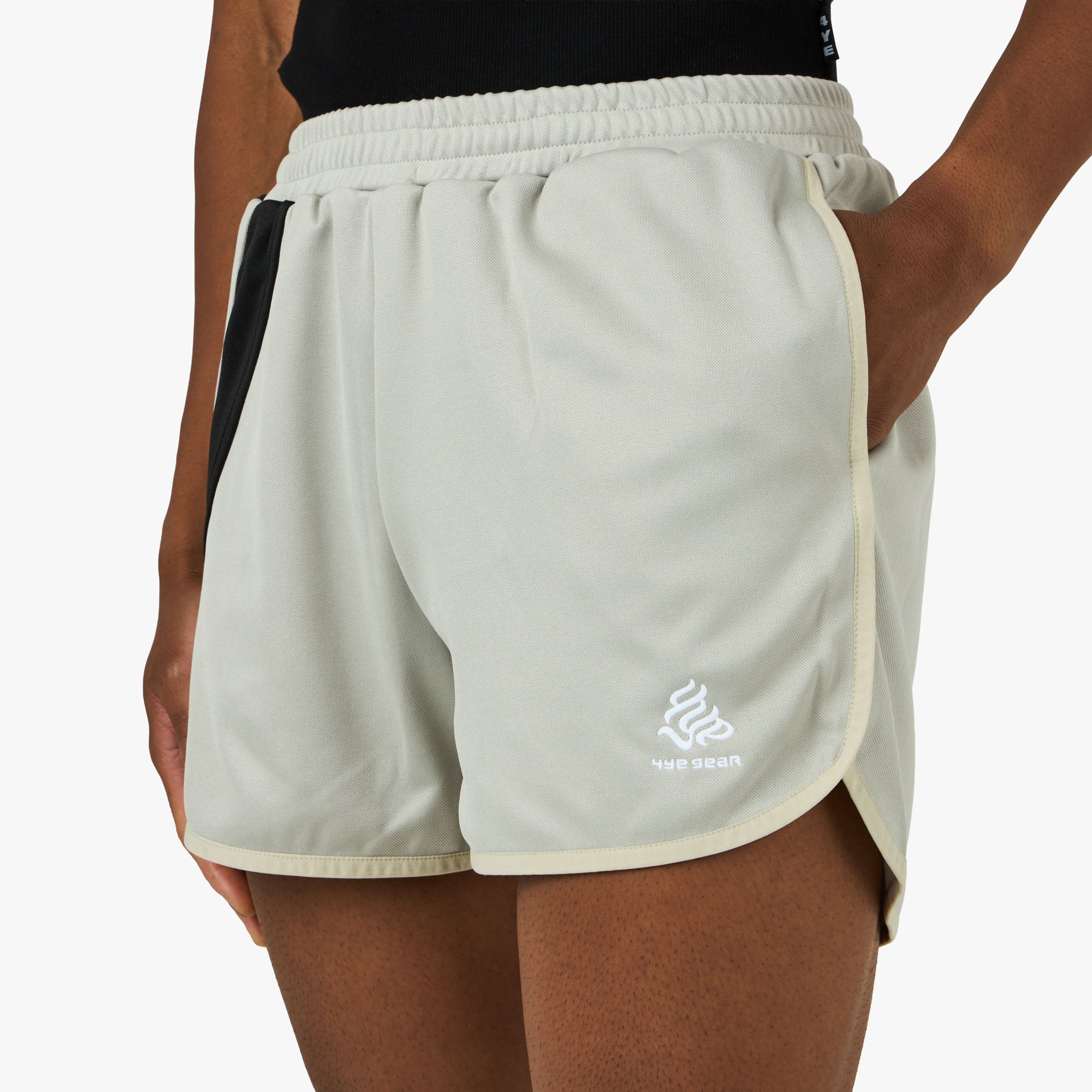 4YE Sprint Short Grey / Black - Image 4