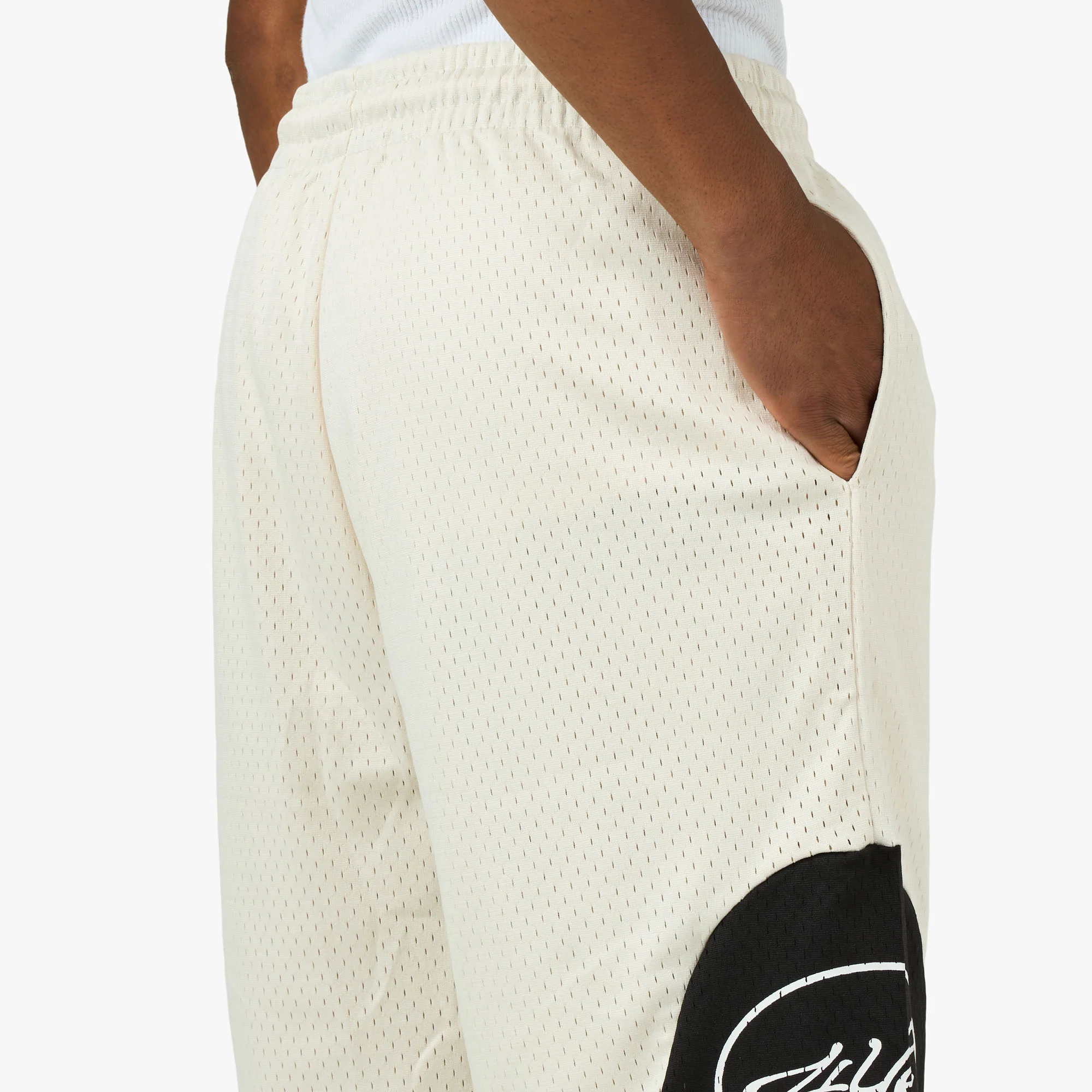 4YE Signature Mesh Shorts Ivory / Black - Image 5